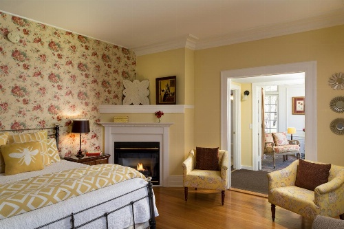 Four Chimneys Inn image 2