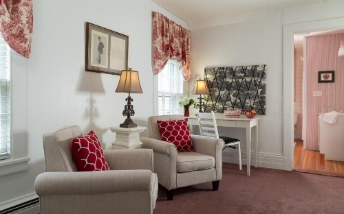 Four Chimneys Inn image 33